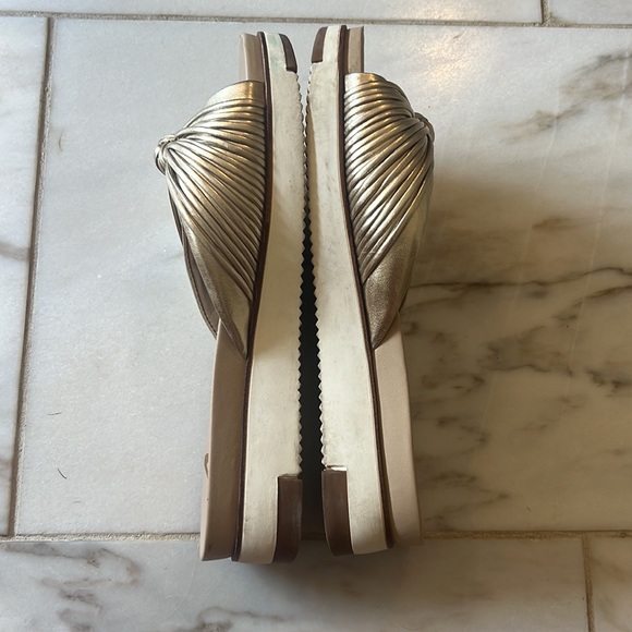 Sam Edelman gold knot slides - Picture 2 of 3